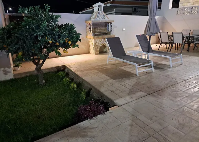 Anastasia Luxury House